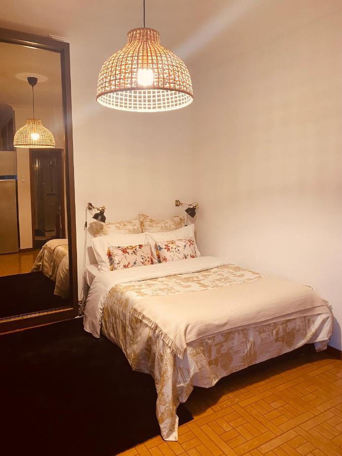 Apartamento Com Patio Na Rua Principal Da Cidade Porto Ngoại thất bức ảnh